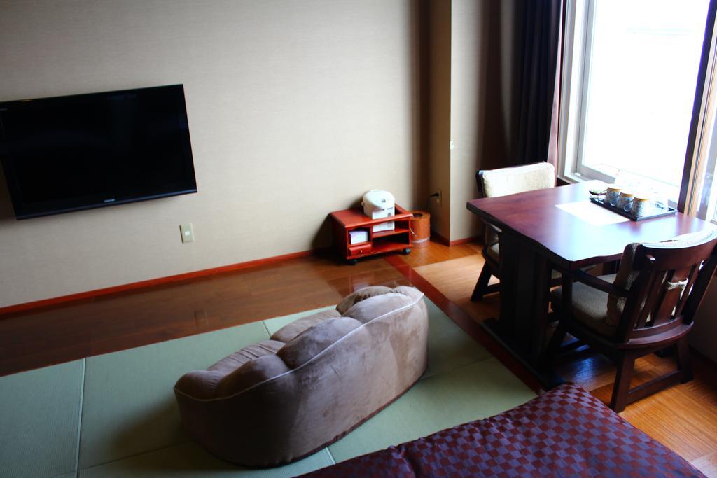 Hotel Shiosai Фудзисава Экстерьер фото